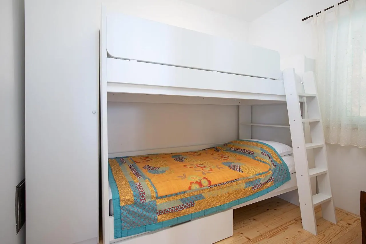 Holiday Home Marko Rebici